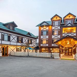 Apple Orchard Resort & Spa